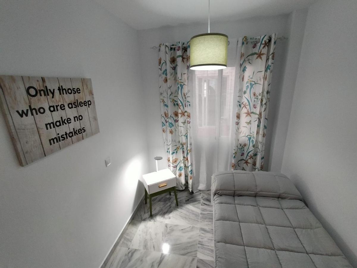 Apartamento Amplio, Seneca 1A Junto Al Centro Μάλαγα Εξωτερικό φωτογραφία