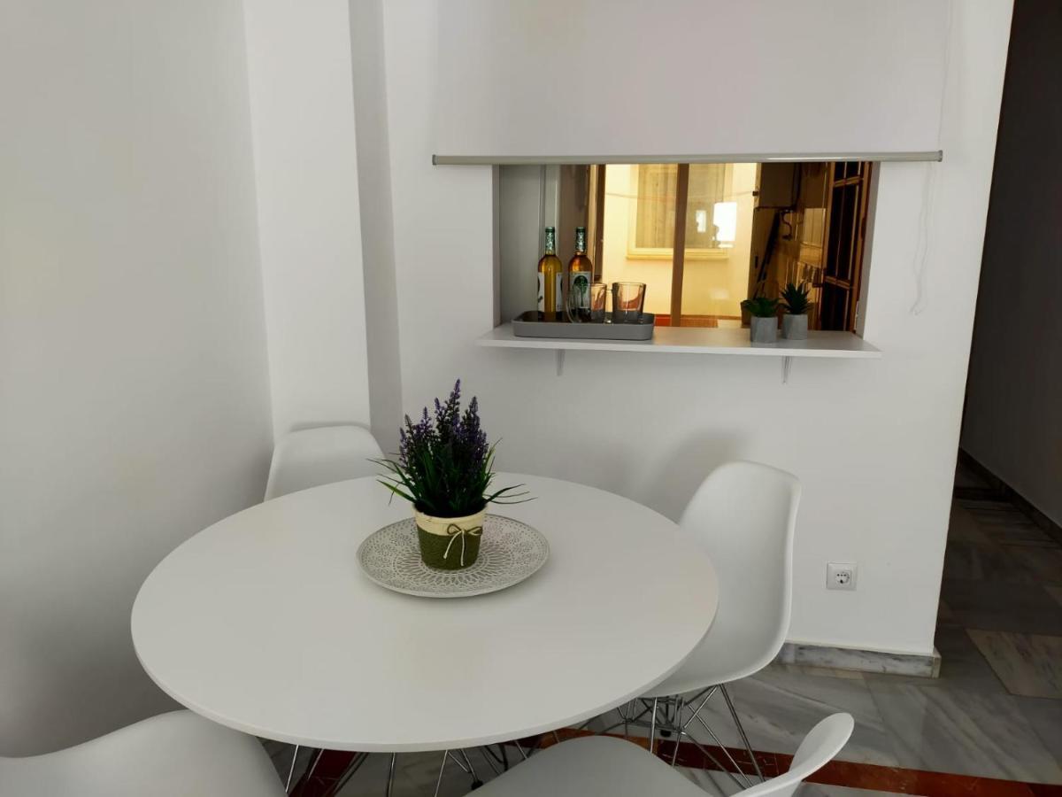 Apartamento Amplio, Seneca 1A Junto Al Centro Μάλαγα Εξωτερικό φωτογραφία